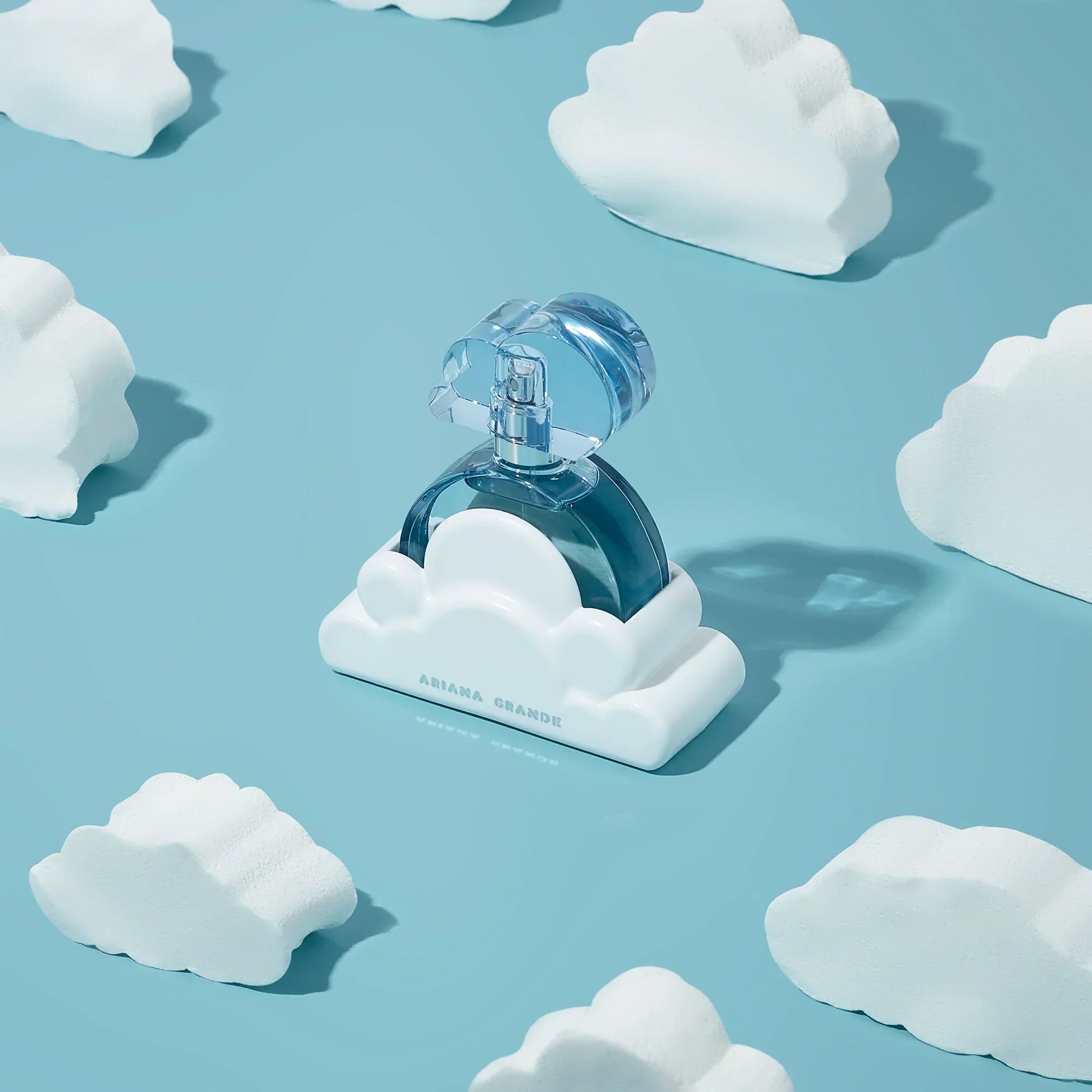 Ariana Grande Cloud Eau de Parfum Spray for Women – 3.4 oz